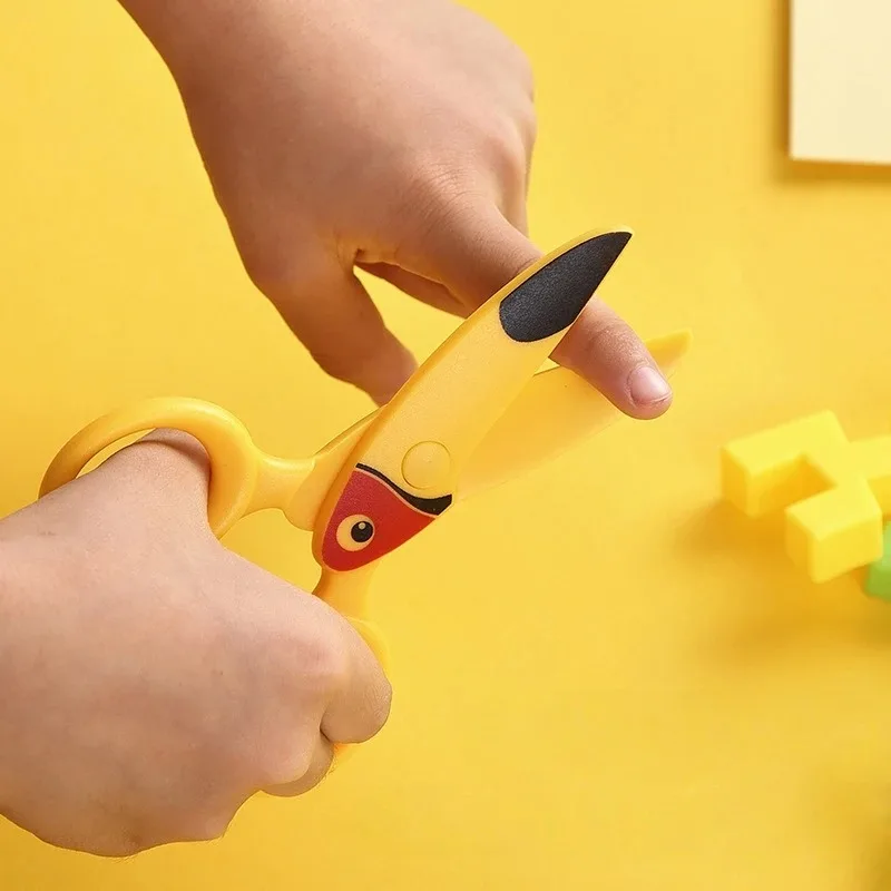 Ciseaux en plastique pour enfa - Art Craft Using Paper avis et prix